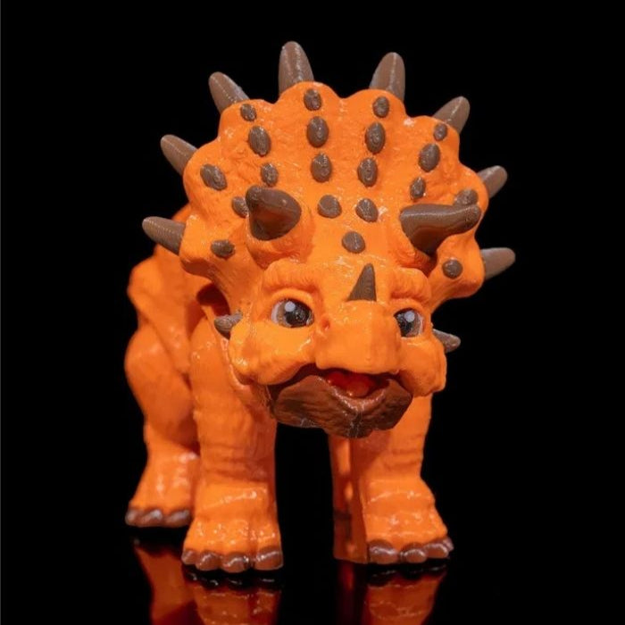 3D printed Articulated Triceratops with movable limbs – perfect for collectors and dinosaur enthusiasts
